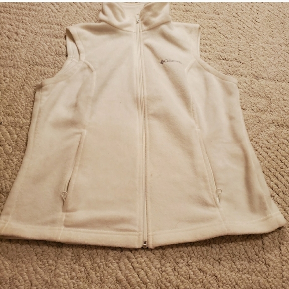 Vests - Picture 2 of 4